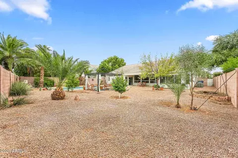 Exterior - 4506 E Olive Ave, Gilbert, AZ 85234 photo 7 of 8