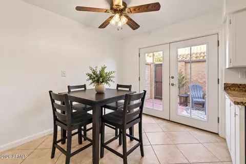 Dining - 1320 E Bethany Home Rd #54, Phoenix, AZ 85014 photo 1 of 2