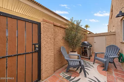Exterior - 1320 E Bethany Home Rd #54, Phoenix, AZ 85014 photo 1 of 10