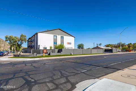 Exterior - 510 E Hatcher Rd #OFC, Phoenix, AZ 85020 photo 2 of 5