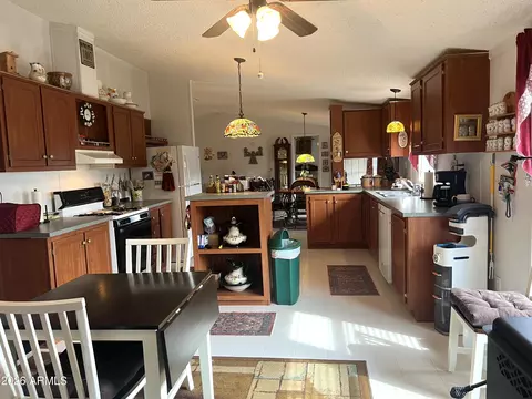 814 W Safari Dr, Eagar, AZ 85925 photo 35