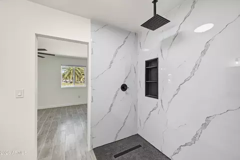 Bath - 8847 W Weldon Ave, Phoenix, AZ 85037 photo 2 of 5