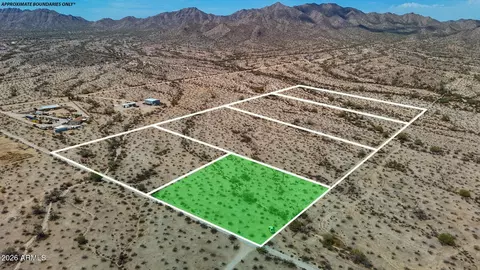 0 N Deer Trl Lot D 25 Acres -- #-, Maricopa, AZ 85139