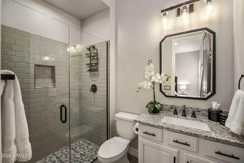 2933 E Daley Ln, Phoenix, AZ 85050 photo 30