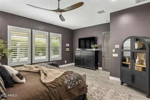 2933 E Daley Ln, Phoenix, AZ 85050 photo 23