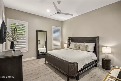 2933 E Daley Ln, Phoenix, AZ 85050 photo 29