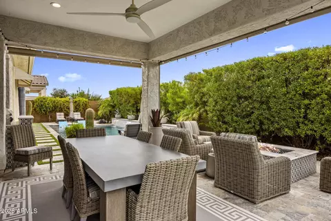 2933 E Daley Ln, Phoenix, AZ 85050 photo 36