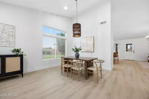Dining - 2565 S Brighton --, Mesa, AZ 85209 photo 1 of 2