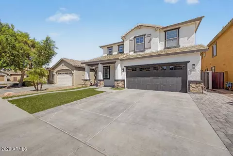 Exterior - 3912 E Blue Spruce Ln, Gilbert, AZ 85298 photo 5 of 5