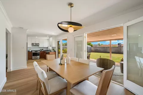Dining - 1637 E Sierra Vista Dr, Phoenix, AZ 85016 photo 1 of 3