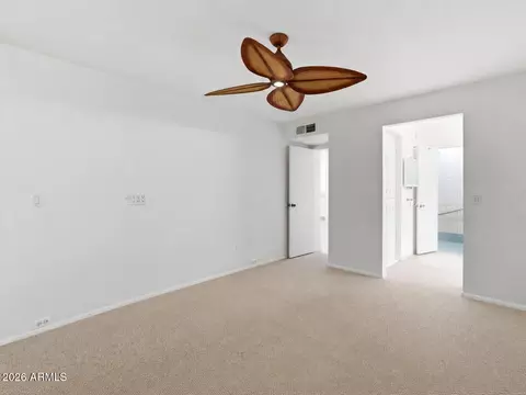 Bedroom - 1915 E Linger Ln, Phoenix, AZ 85020 photo 1 of 2