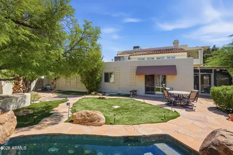 Exterior - 1915 E Linger Ln, Phoenix, AZ 85020 photo 2 of 5