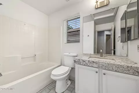 Bath - 742 N Harmony Ave, Gilbert, AZ 85234 photo 3 of 3