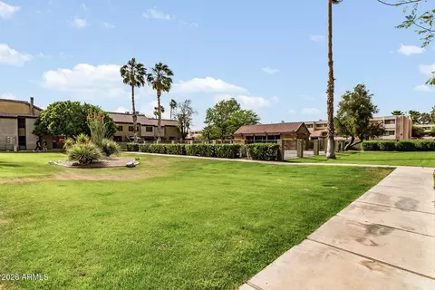 Exterior - 2121 S Pennington -- #8, Mesa, AZ 85202 photo 2 of 5