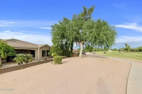 Exterior - 4228 E Carob Dr, Gilbert, AZ 85298 photo 6 of 11