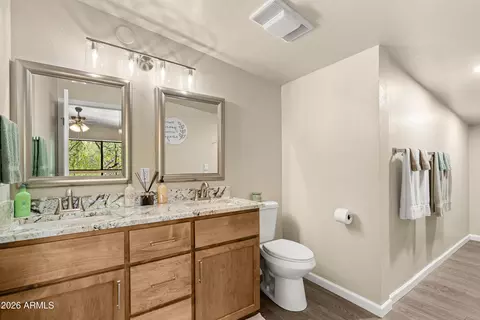 Bath - 4898 E Miller Canyon Rd, Hereford, AZ 85615 photo 2 of 4