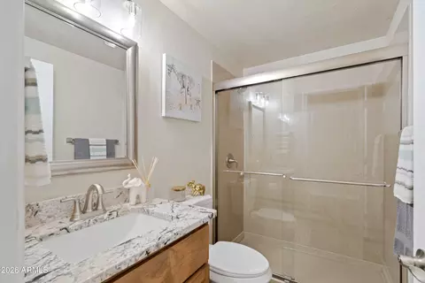 Bath - 4898 E Miller Canyon Rd, Hereford, AZ 85615 photo 4 of 4