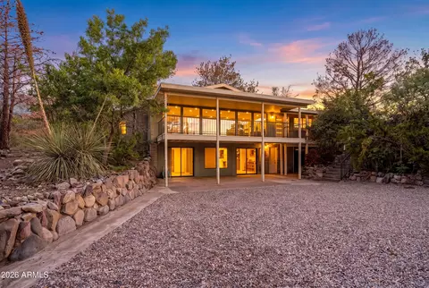 4898 E Miller Canyon Rd, Hereford, AZ 85615