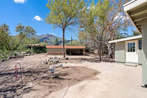 Exterior - 4898 E Miller Canyon Rd, Hereford, AZ 85615 photo 10 of 14