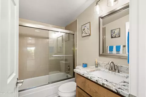 Bath - 4898 E Miller Canyon Rd, Hereford, AZ 85615 photo 1 of 4
