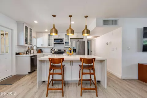 Kitchen - 6137 N 16th Dr, Phoenix, AZ 85015 photo 1 of 5
