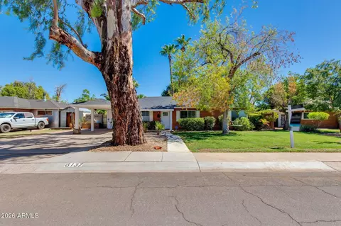 Exterior - 6137 N 16th Dr, Phoenix, AZ 85015 photo 1 of 10