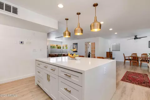 Kitchen - 6137 N 16th Dr, Phoenix, AZ 85015 photo 5 of 5