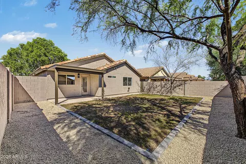 Exterior - 833 E Pima Ave, Apache Junction, AZ 85119 photo 3 of 4