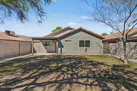 Exterior - 833 E Pima Ave, Apache Junction, AZ 85119 photo 4 of 4