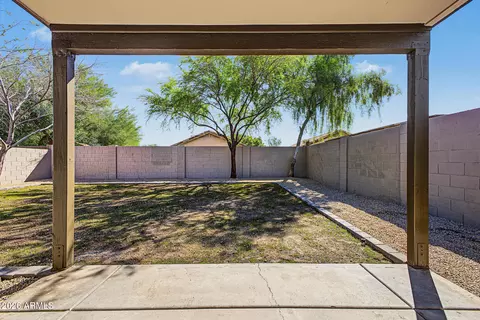 Exterior - 833 E Pima Ave, Apache Junction, AZ 85119 photo 1 of 4