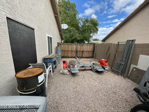 Exterior - 2661 E Nance St, Mesa, AZ 85213 photo 11 of 12