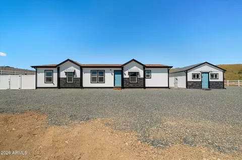 2270 S Aubrey Ave, Dewey, AZ 86327