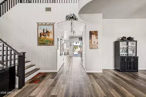 Entry Way - 968 E Mary Ln, Gilbert, AZ 85295 photo 2 of 6