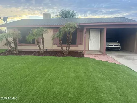 9512 N 67th Ln, Peoria, AZ 85345