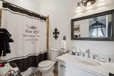 Bath - 619 N Sun Rd, Apache Junction, AZ 85119 photo 7 of 8
