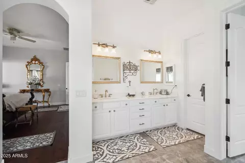 Entry Way - 619 N Sun Rd, Apache Junction, AZ 85119 photo 2 of 2