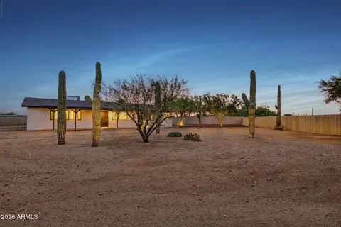 Exterior - 1920 E 18th Ave, Apache Junction, AZ 85119 photo 2 of 13