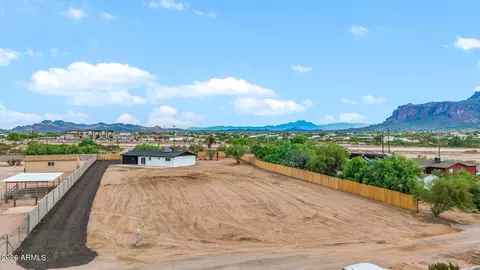 View/Area - 1920 E 18th Ave, Apache Junction, AZ 85119 photo 4 of 10