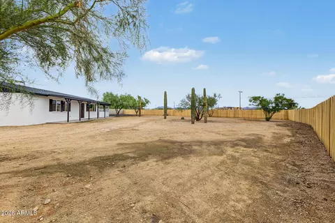 Exterior - 1920 E 18th Ave, Apache Junction, AZ 85119 photo 3 of 13