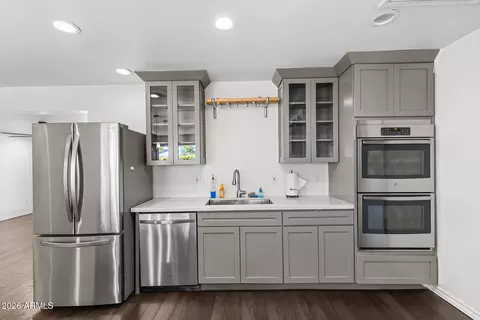 Kitchen - 1826 E Hazelwood St, Phoenix, AZ 85016 photo 6 of 6