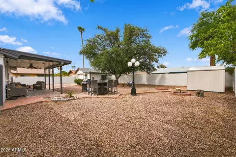 Exterior - 2916 W Meadow Dr, Phoenix, AZ 85053 photo 4 of 6