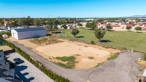 2468 E Desert Ln #-, Gilbert, AZ 85234