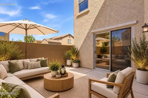 Exterior - 3653 E Zachary Dr, Phoenix, AZ 85050 photo 2 of 3