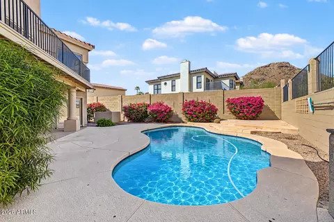 Exterior - 1534 E Winged Foot Rd, Phoenix, AZ 85022 photo 4 of 6
