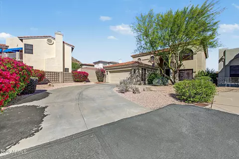 Exterior - 1534 E Winged Foot Rd, Phoenix, AZ 85022 photo 1 of 6