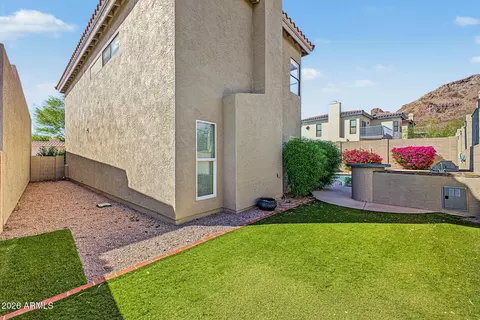 Exterior - 1534 E Winged Foot Rd, Phoenix, AZ 85022 photo 6 of 6