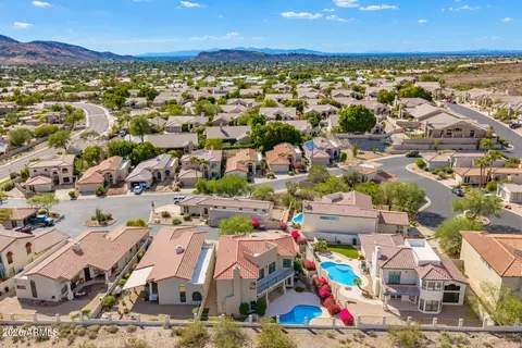 View/Area - 1534 E Winged Foot Rd, Phoenix, AZ 85022 photo 4 of 13