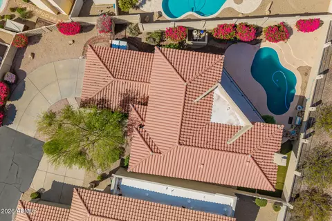 View/Area - 1534 E Winged Foot Rd, Phoenix, AZ 85022 photo 3 of 13