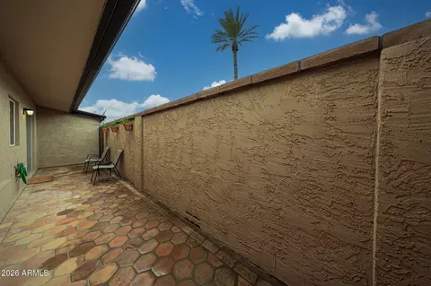 Exterior - 1320 E Bethany Home Rd #62, Phoenix, AZ 85014 photo 2 of 6
