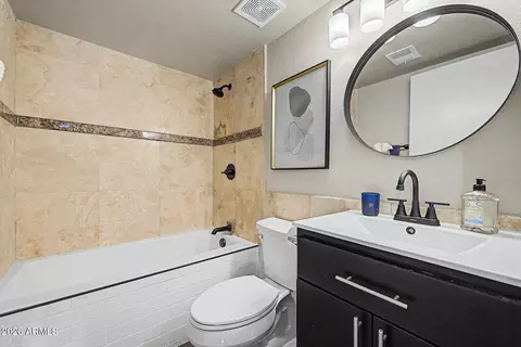 Bath - 2015 E Vista Dr, Phoenix, AZ 85022 photo 2 of 2